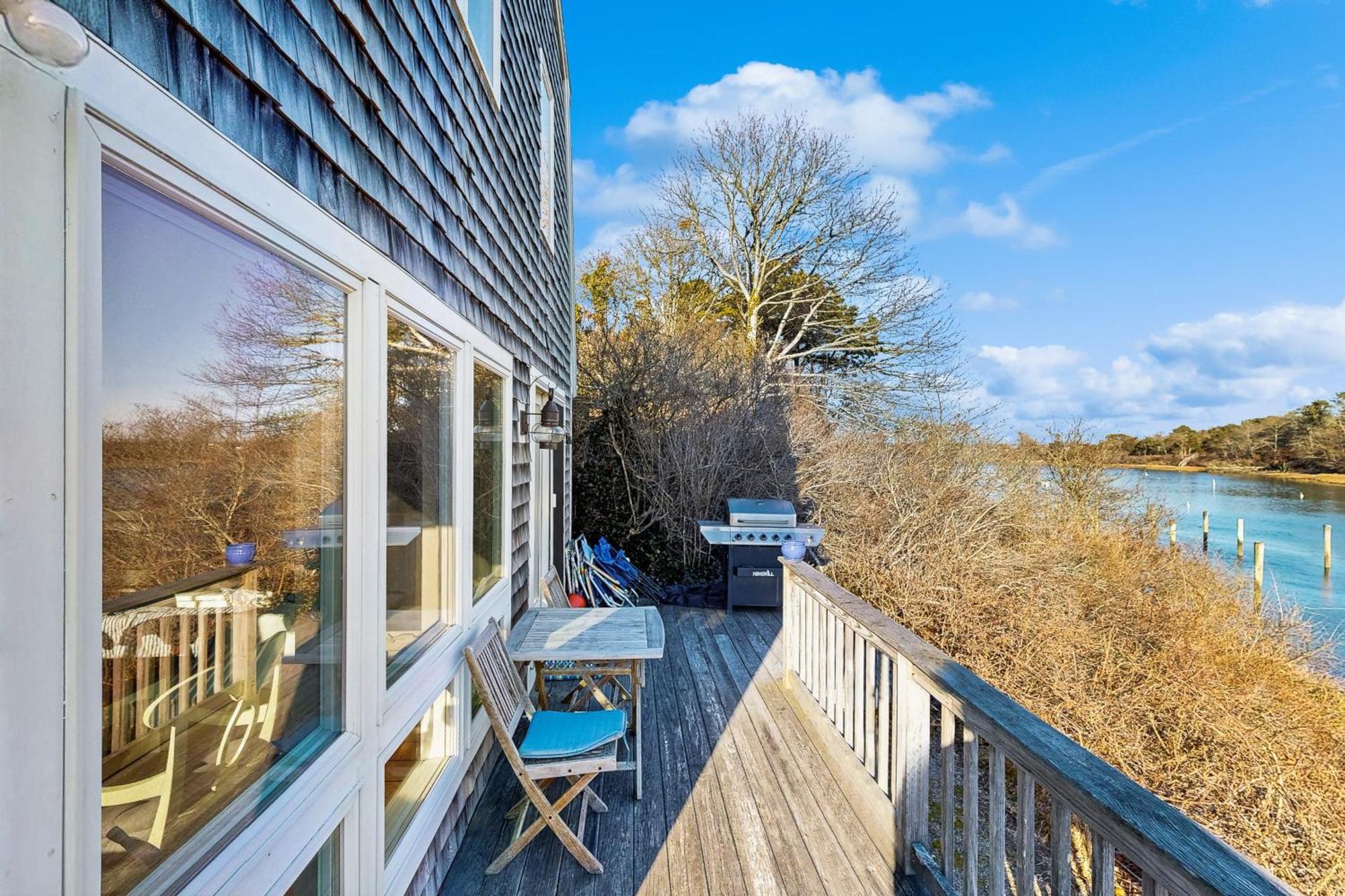 A Chatham Pearl On Oyster River Exterior photo